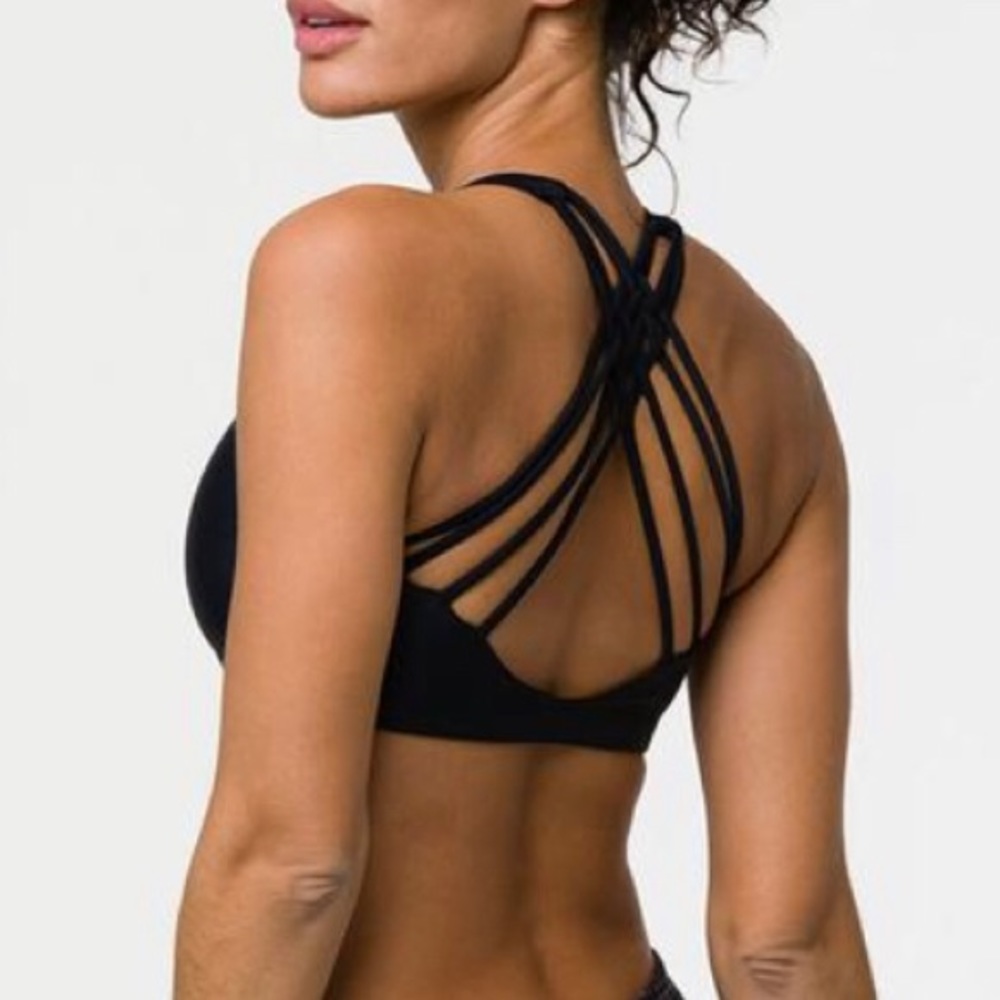 Onzie yoga bra size small